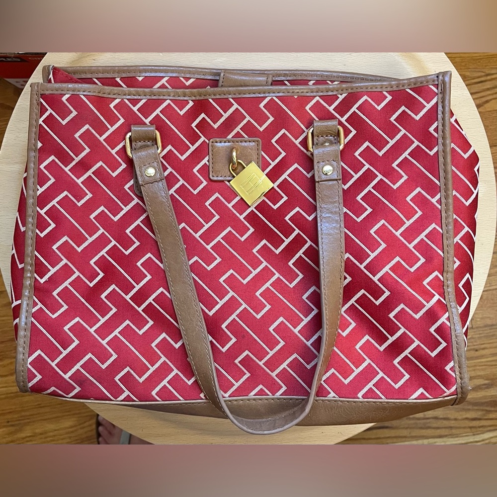Tommy Hilfiger logo handbag.